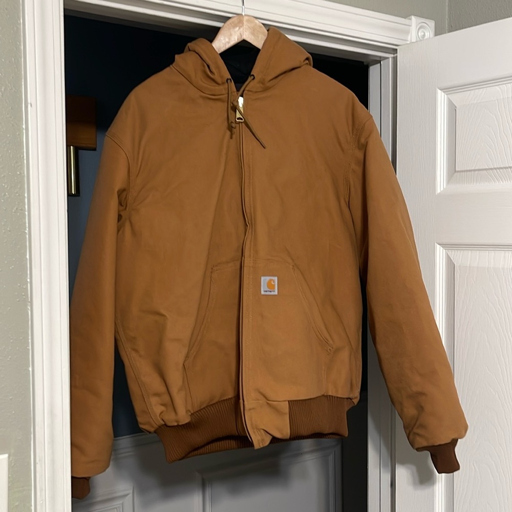 Mens carhartt jacket.  Brand new, never worn medium